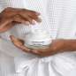 Visible Difference Refining Moisture Cream Complex