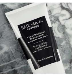 Restructuring Conditioner with Cotton proteins