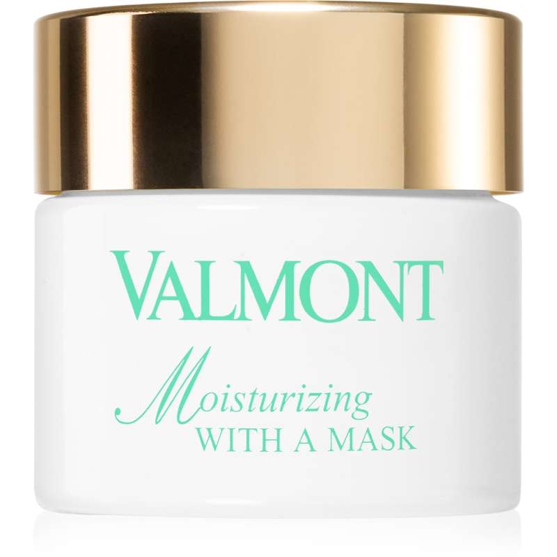 Moisturizing With A Mask Moisturizing With A Mask